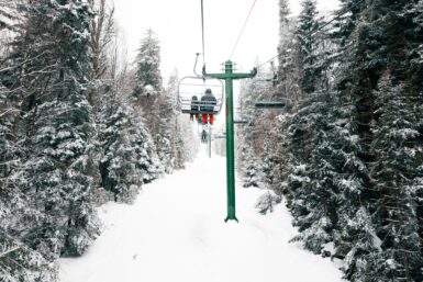 snowshoe resort