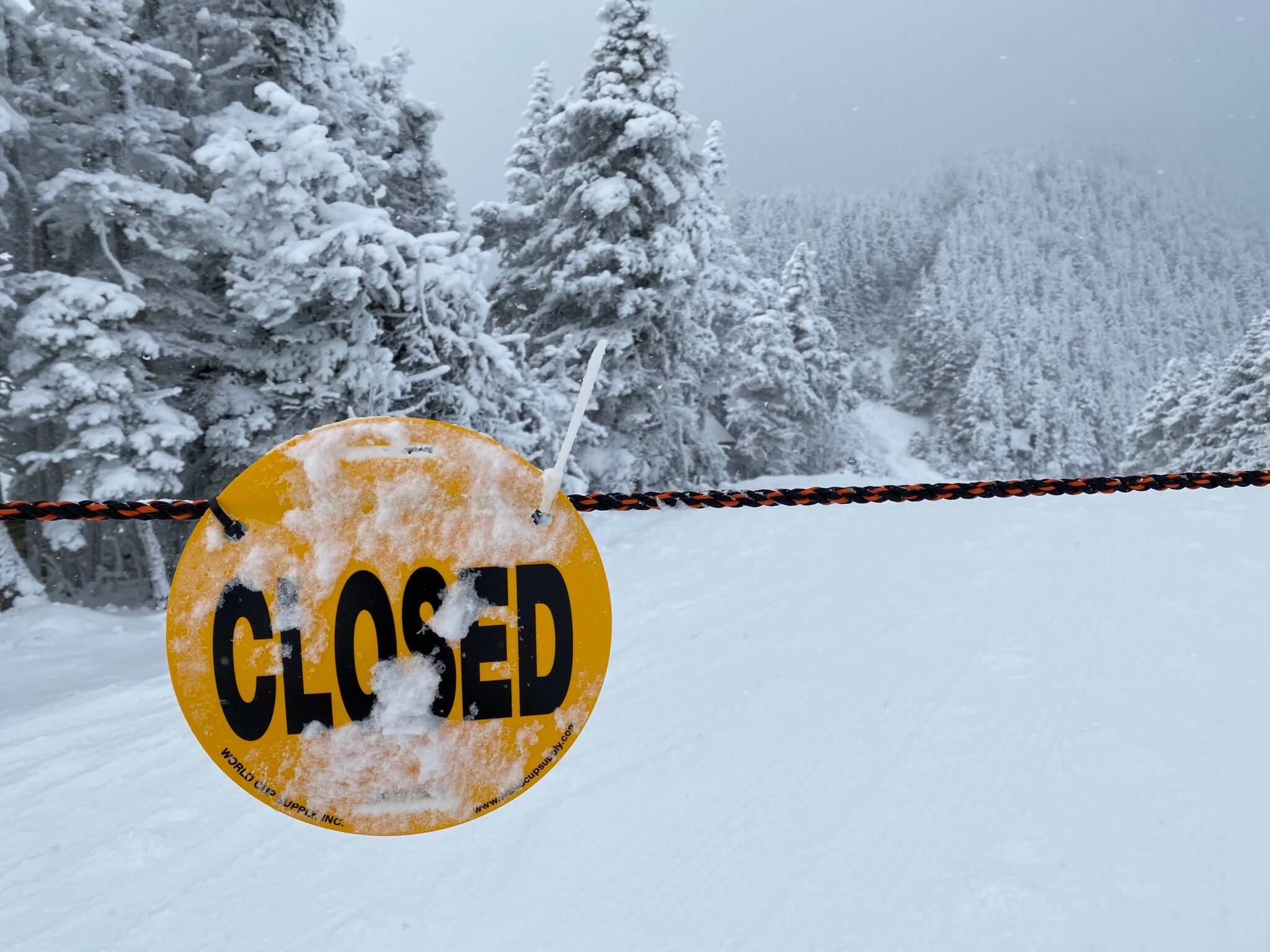Understanding Ski Resort Signs in the US | Ski Day